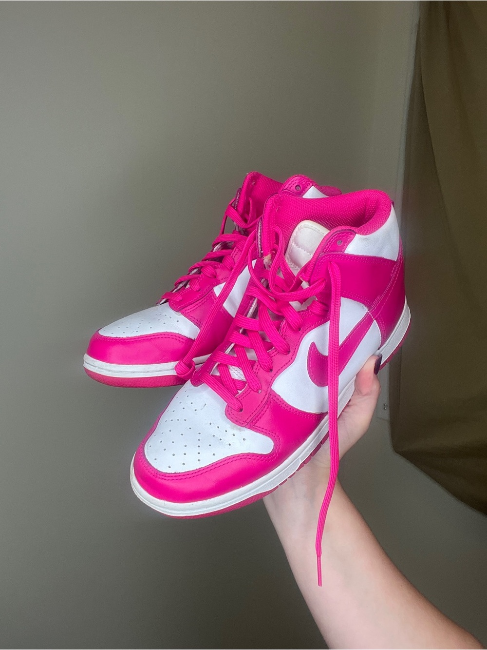 Pink Nike Dunks - Picture 1 of 3